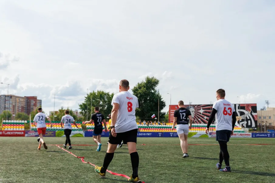 Нижегородские ветераны СВО сыграли товарищеский матч в килу с командой «Химик»